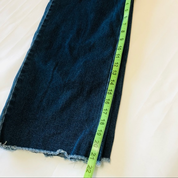 Forever 21 High Waisted Wide Leg Jeans - Women's 25 - Picture 6 of 7